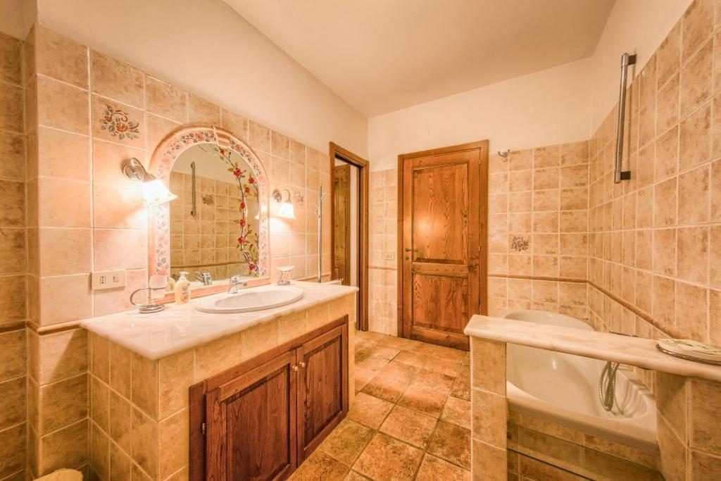 Villa Borgo Struginati Doglio  Esterno foto